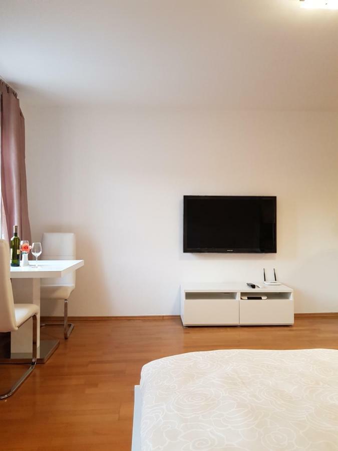Apartment Jale Regensburg Ngoại thất bức ảnh