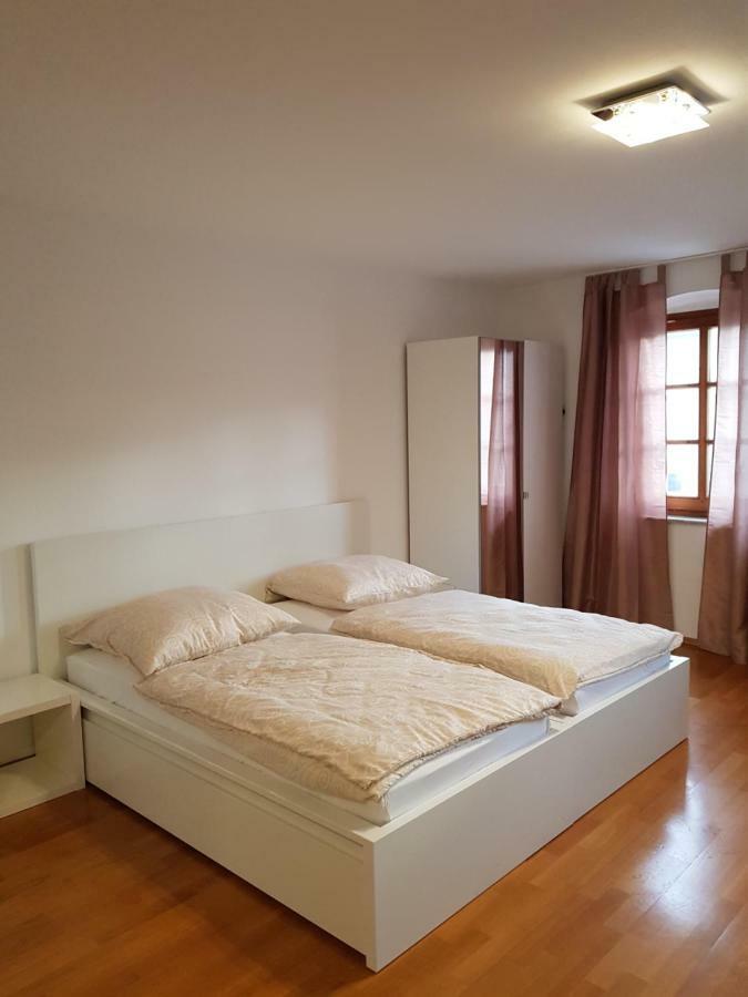 Apartment Jale Regensburg Ngoại thất bức ảnh